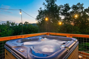 Mt Views in Hot Tub at Cozy Cabin - Near Everything